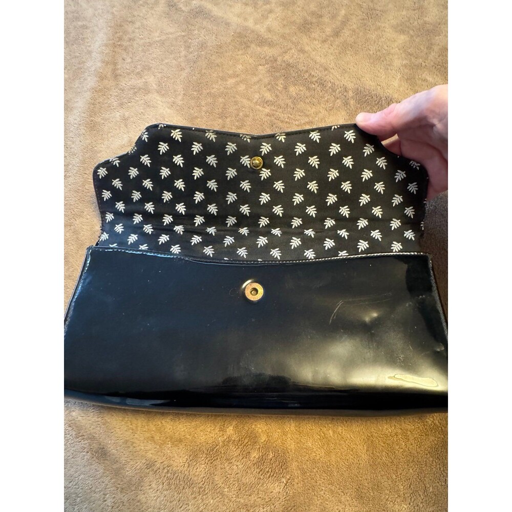 Vintage black patent leather purse - Picture 3 of 8